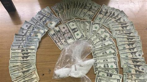 Deputies find drugs, large amount of cash during traffic stop