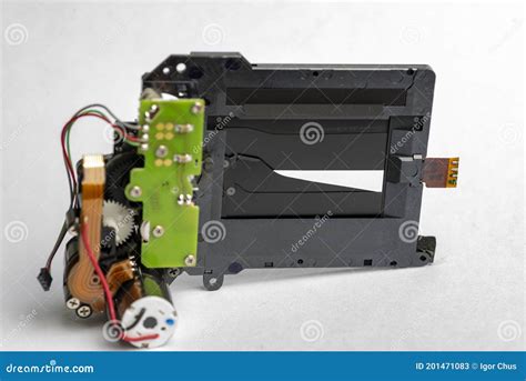 How Does A Camera Shutter Mechanism Work at Lula Meyers blog