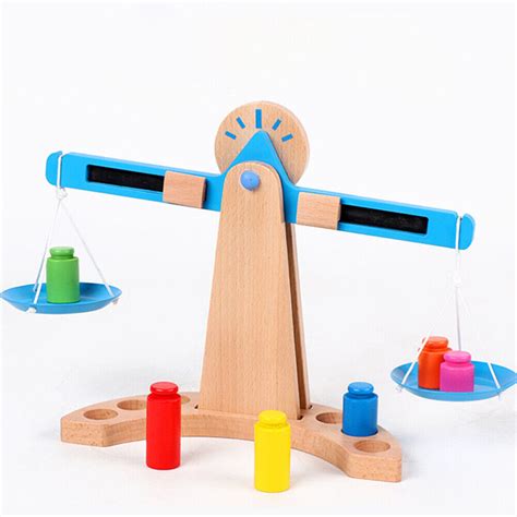 COLOURFUL BALANCING SCALE – My Wiggly Panda