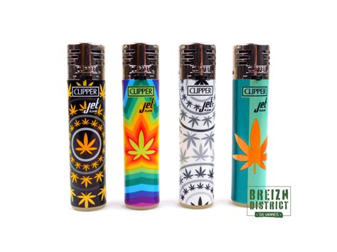 Briquets Clipper Jet Flame Posh Weeds