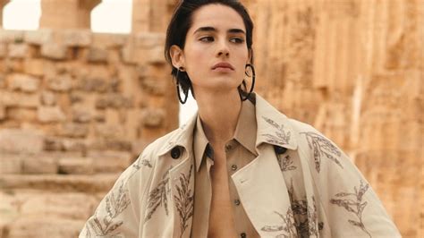 Size guide chart for clothes and shoes | Brunello Cucinelli