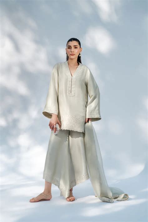 Gul Luxury Pret '25- The Parisa Set – Nainpreet - The Collective