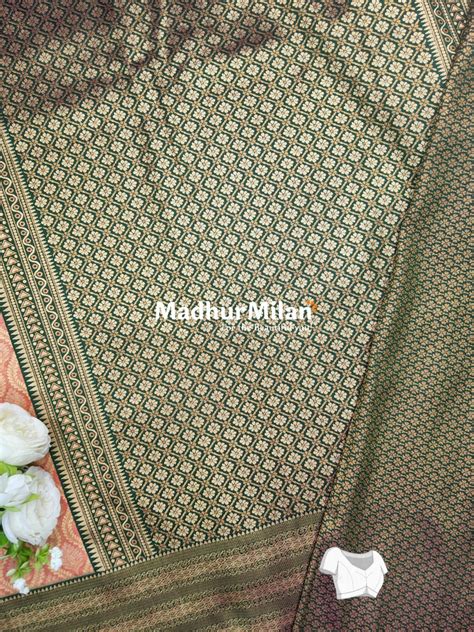 SHANTALA TISSUE SILK SAREE DUSTY RED DARK GREEN – Madhur Milan
