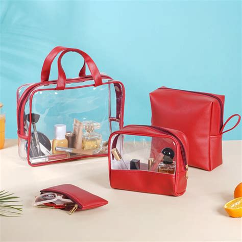 Red Travel Kit Set of 4 Online - Premium Travel Kit | Nestasia