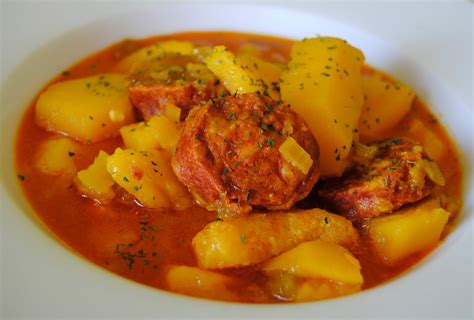 Patatas a la Riojana. Receta | Asopaipas. Recetas de Cocina Casera