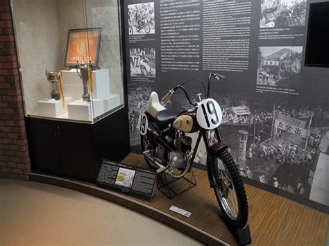 Japan: Yamaha Motor celebrates 70th anniversary, launches new logo