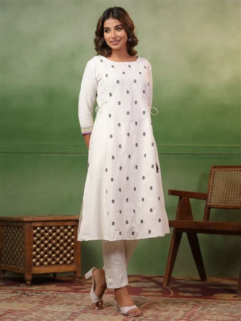 Span White Round Neck Kurta Set – spanfashions