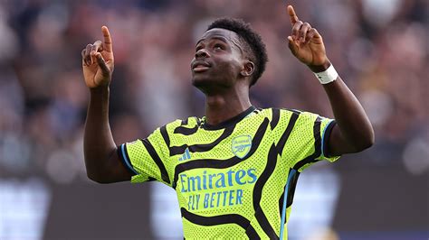 Saka clinches February's Player of the Month award | Player of the ...