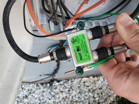 Use Direct TV Coax Splitter for replacing satellite dish with Antenna ...