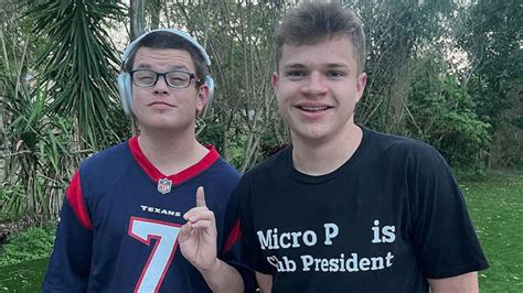 Tallest Twitch Streamer In Height at Billy Curnutt blog