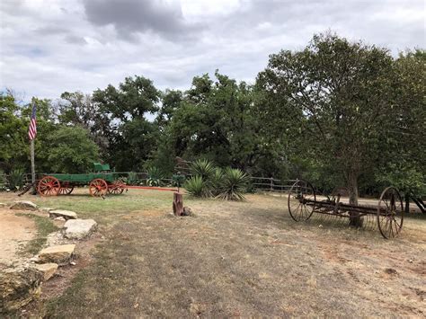 10 Popular Dude Ranches Near Austin | Experience the Cowboy Life!