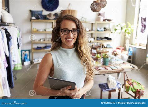 Business Owner Clothes 的图像结果