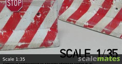 Concrete Barriers with Traces of Bombardment Set #2, DANmodels DM35202