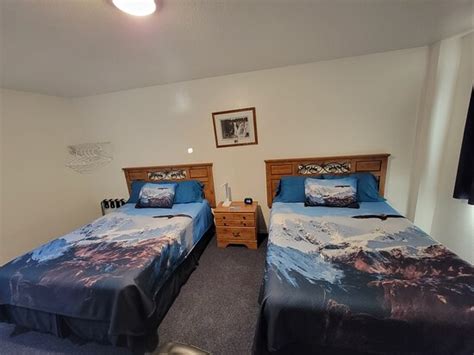 SITKA'S EAGLE BAY INN - Inn Reviews, Photos, Rate Comparison - Tripadvisor