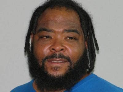 Lamonte Davi Joiner, a registered in cassopolis, mi 49031 at Offender Radar