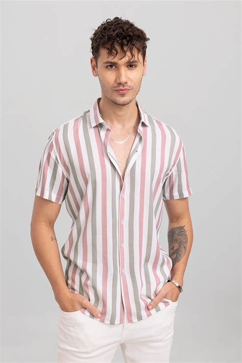 Buy Men's Caius Pink Shirt Online | SNITCH