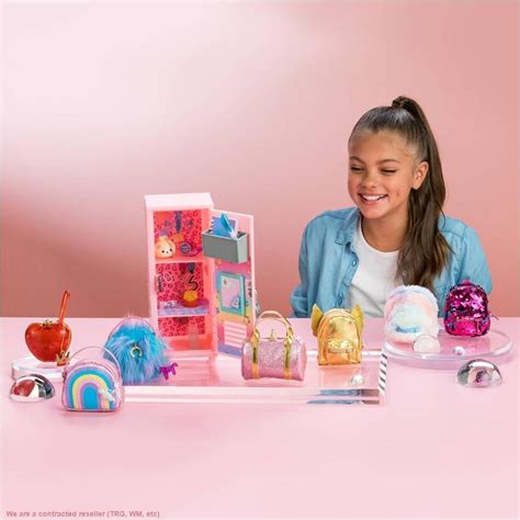 Buy REAL LITTLES - Collectible Micro Locker with 15 Stationary ...