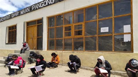 'We need 4G network': Poor internet connectivity hampers online classes ...