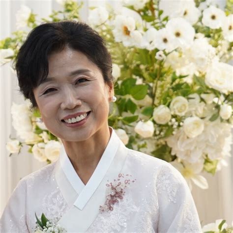 Hea jung - Korean teacher - ₹1864/h