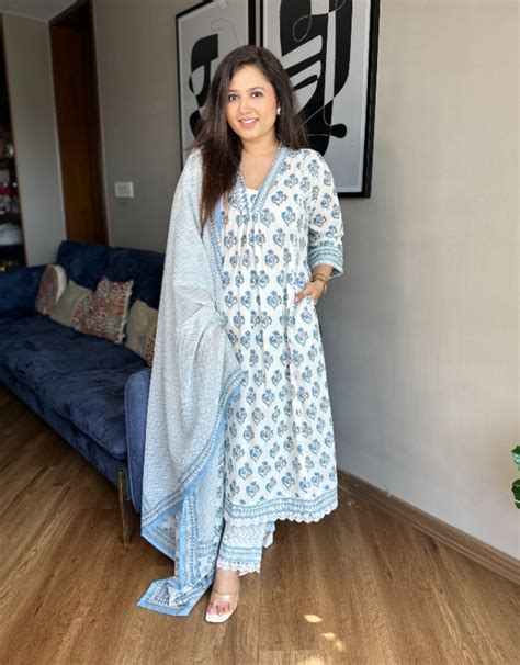 Index [pinkwardrobe.in]