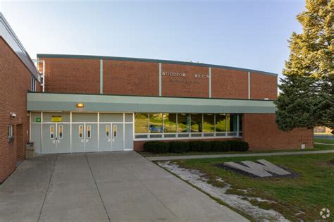 East Moline, IL City Guide | About Living in East Moline - Homes.com