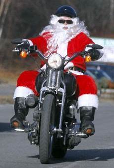 weihnachtsmann auf motorrad gif did you see santa cruising around on his mororcycle weihnachtsmann auf motorrad gif did you see santa cruising around on his mororcycle