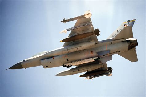 F 16 Armament