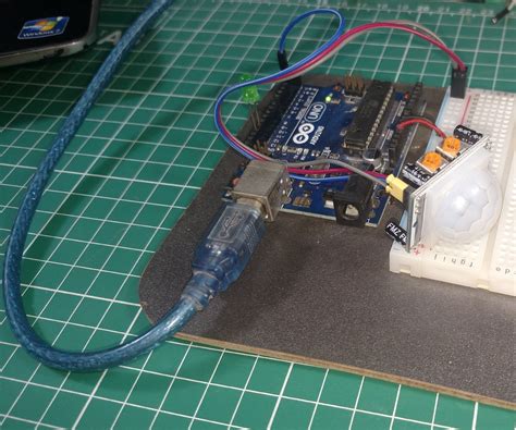 PIR Sensor Arduino 的图像结果