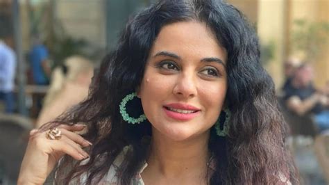 Sara Afreen Khan Does Not Regret Her Outburts In Bigg Boss 18, SLAMS ...