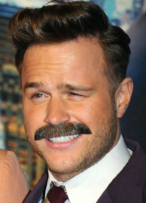 VJBrendan.com: Olly Murs at the 'Anchorman 2' Premiere!