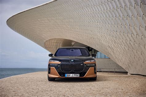 2024 BMW i7 M70 xDrive review | CarExpert