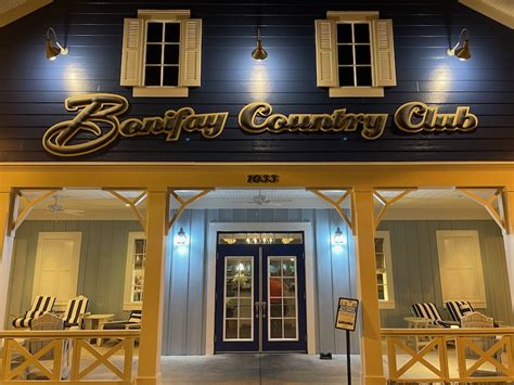 Bonifay Country Club renovation | OnlyVillages