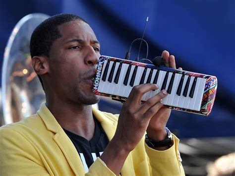 9:30 Coffee Break: Melodica Songs