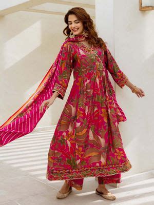 Buy Autumnlane Khevna Blush Floral Printed Angarkha Kurta with Palazzo ...