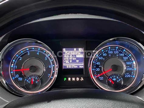 Chrysler Grand Voyager 2016 from South Korea – PLC Auction