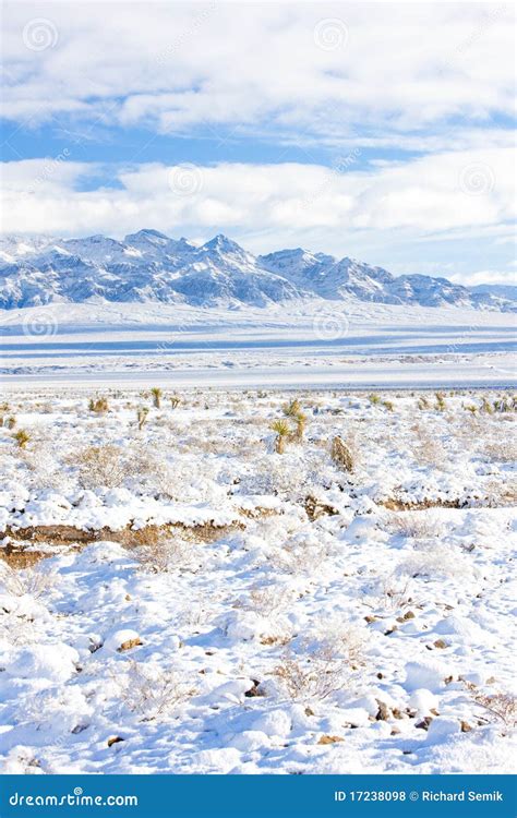 Mountains in Nevada stock photo. Image of quiet, states - 17238098