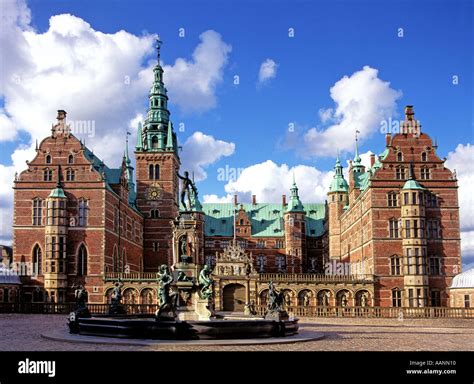 Denmark North Zealand Hillerod Frederiksborg slot Castle Stock Photo ...
