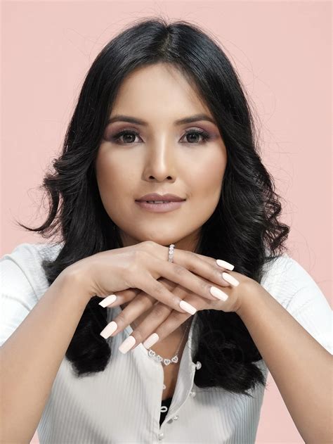 Candy Sweet Dot Press On Nails | Splendor Stick on Nails - Butterage