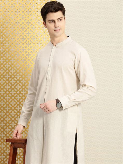 House of Pataudi Jashn Kurta - Price History