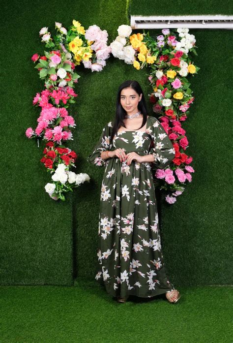 Yangshuo Gown – handmadelovebytanya