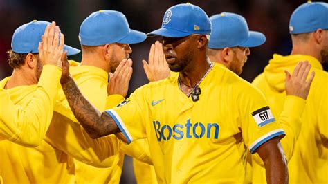 Why are the Red Sox wearing yellow? Explaining Boston's MLB City ...