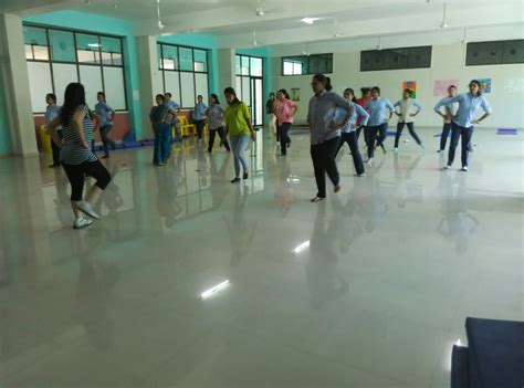Shrimad Rajchandra College of Physiotherapy