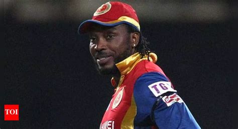 What happened when Chris Gayle visited the RCB fan in hospital after ...