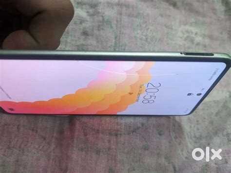 6gb ram 128 rom No charge no bill box Little crack on screen - Mobile ...