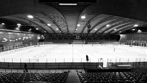 A Guide on NHL Rink Dimensions | Kwikrink Synthetic Ice