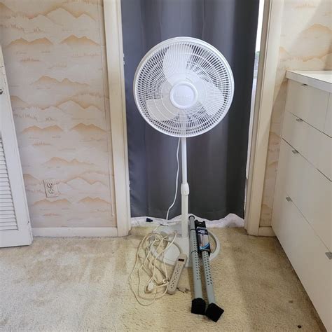 Lasko Floor Fan, Brinks Door Security Bars, and More (P-CE ...