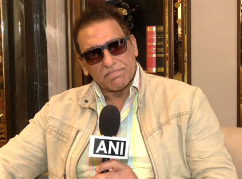Actors Rajat Bedi, Vindu Dara Singh, Raza Murad, Mukesh Rishi extend ...