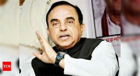 Subramaniam Swamy links Sonia Gandhi with chopper deal, Cong forces ...