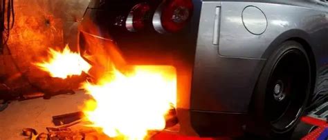 Small Engine Back Fire Cause 的图像结果