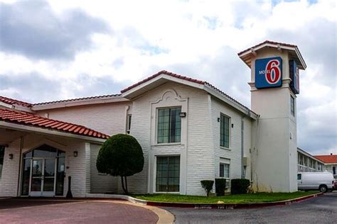 MOTEL 6 EULESS DFW WEST (₹̶ ̶5̶,̶4̶6̶1̶) ₹ 4,717 Reviews & Photos